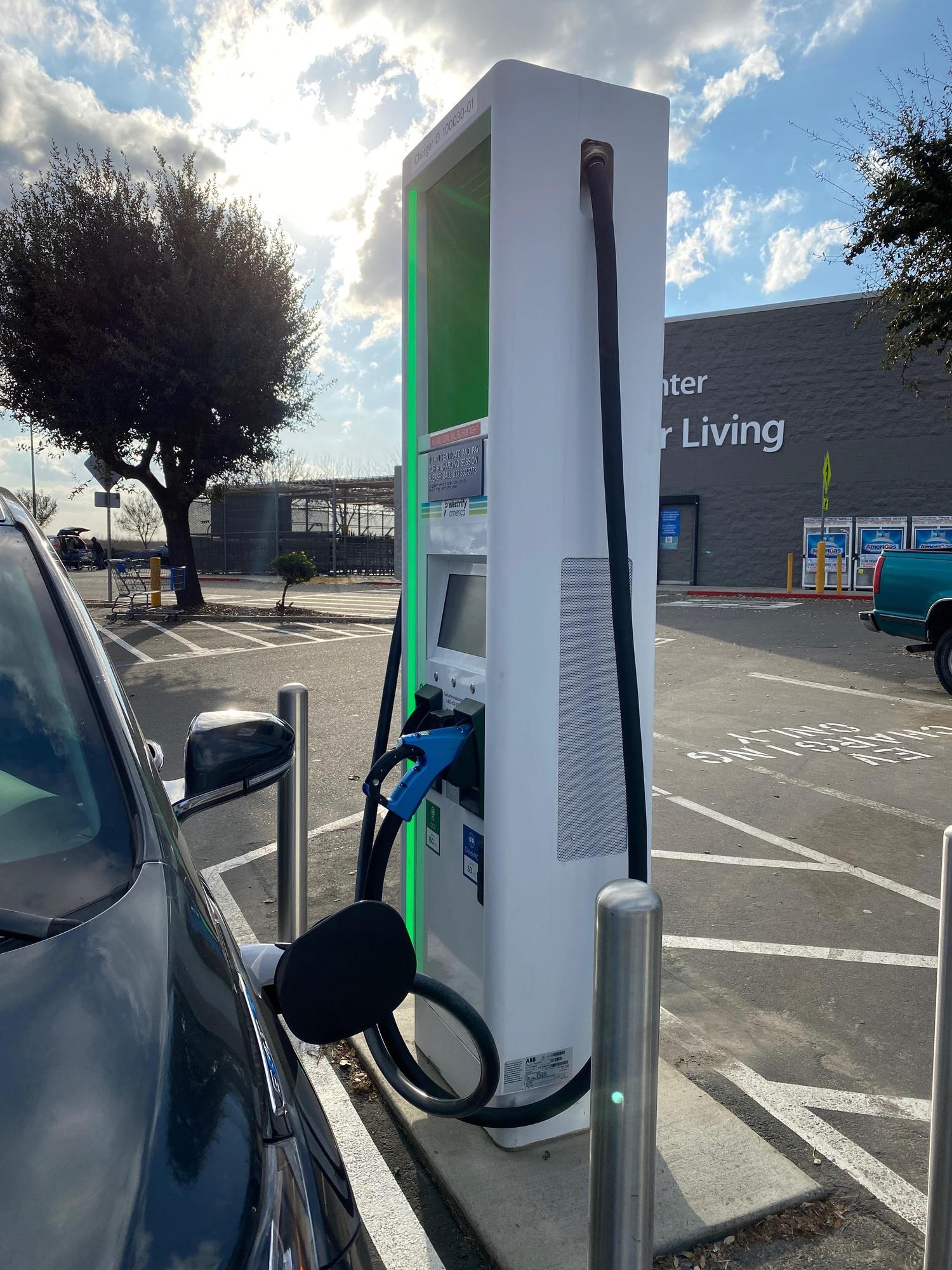 汽車充電樁的節能減排效益分析